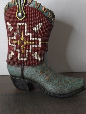 Rustic Western Cowgirl Boot Figurine Decor